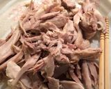 骨付きモモ肉で☆あっさりチキンスープ作り方5写真
