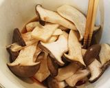常備菜♪エリンギの甘辛い煮浸し作り方3写真