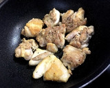 鶏肉とエリンギとトマトクリーム煮作り方2写真