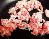 じゃがいもとニンニクの芽と豚肉の炒め物❤作り方3写真