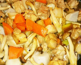 白だしで簡単♪里芋と鶏肉の照り煮☆作り方6写真