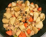白だしで簡単♪里芋と鶏肉の照り煮☆作り方8写真
