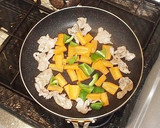 豚と厚揚げのちょっぴり中華風炒め作り方3写真