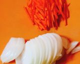 ♡玉ねぎ&人参のコンソメスープ♡作り方1写真