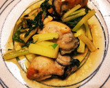 冷凍牡蠣とセロリのイタリアン炒め作り方3写真