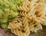 アボカドと鶏胸肉のマカロニサラダ作り方3写真