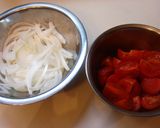 新玉ねぎとフルーツトマトの和風オムレツ作り方1写真