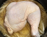 炊飯器で丸ごと鶏もも肉の炊き込みご飯！作り方5写真