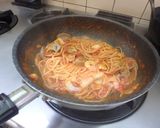 一つの鍋で作る魚介のトマトソースパスタ作り方6写真