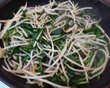 究極の手抜き技！お惣菜でレバニラ炒め作り方1写真