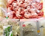 豚小間切れ肉と笹切りごぼうの炒め煮作り方1写真