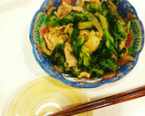 ゴマ油香る菜の花と豚肉の中華炒め作り方3写真