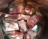 しみしみ〜新じゃがいも♡味噌味の豚の角煮作り方1写真