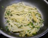 簡単！新じゃがのニラたま☆芙蓉蟹風作り方2写真