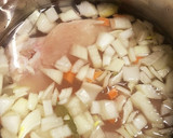 味わいコトコト♪タイ風チキンスープ♬作り方2写真
