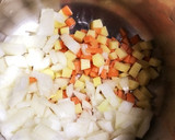 味わいコトコト♪タイ風チキンスープ♬作り方1写真