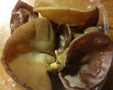 生きくらげ、黄にら、豆もやしの炒め物作り方1写真