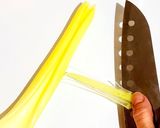 ワインにぴったり♡爽やかなセロリーサラダ作り方2写真
