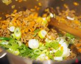 簡単★焼肉のたれで！合い挽肉のそぼろ丼♡作り方3写真