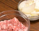 豚こま切れ肉と玉ねぎのピリ辛炒め作り方1写真