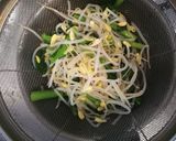 青菜と豆もやしの和え物。作り方1写真