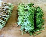 豆苗のコーン玉子バター醤油炒め作り方1写真