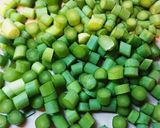 にんにくの芽とカニカマの卵焼き作り方1写真