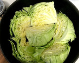 簡単。節約。キャベツ丸ごと鯖缶煮。作り方3写真