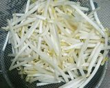 豚肉とたっぷり白菜のあんかけ焼きそば☆作り方2写真