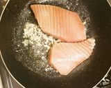 まぐろのニンニクバターステーキ作り方3写真