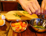 「トマトと枝豆の卵炒め」作り方1写真