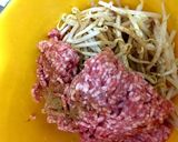 超簡単、節約 もやしと豚ひき肉の春巻作り方1写真