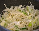 リメイク♪きのこのヘルシー餃子スープ作り方4写真