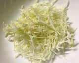 揚げ物と一緒に☆キャベツと大葉の千切り作り方1写真