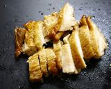 簡単！鶏と焼き林檎のハニーマスタード炒め作り方1写真
