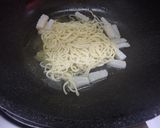イカの明太子バター焼きそば作り方1写真