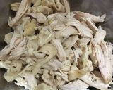 鶏胸肉と三つ葉と胡瓜のおかずサラダ作り方3写真