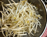 ピリ辛お酒が進むもやしと筍豚肉の炒め作り方3写真