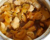 鶏むね肉と玉ねぎ セロリのケチャ煮込み❀作り方5写真