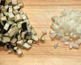 簡単！お弁当や朝食◎なすと肉味噌の春巻き作り方1写真