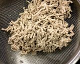 ひき肉卵丼〈やよい会〉作り方2写真