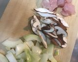 ふわとろ卵のチーズカレー親子丼作り方1写真