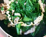 わさび菜と豚バラのマヨ炒め作り方5写真