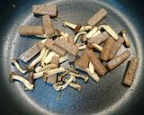 蒟蒻とキノコのカレー炒め作り方2写真