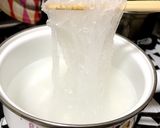 あともう1品に！豆苗春雨サラダ作り方1写真