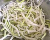 簡単♪大根の皮と牛肉のしぐれ煮⌘作り方1写真