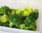 作り置きおかず　ブロッコリーのナムル作り方2写真