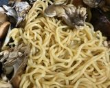 簡単　屋台の焼きそば（きのこ）作り方7写真