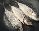 アジ尾頭付きのムニエル風〜ごま油の香り〜作り方5写真