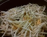 もやしでボリューミー☆豚キム焼きうどん作り方3写真